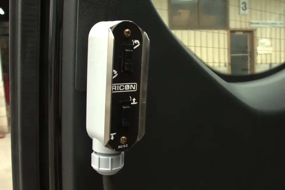 S1231 Hoist control