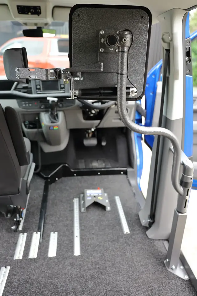 Drivers headrest for wheelchair