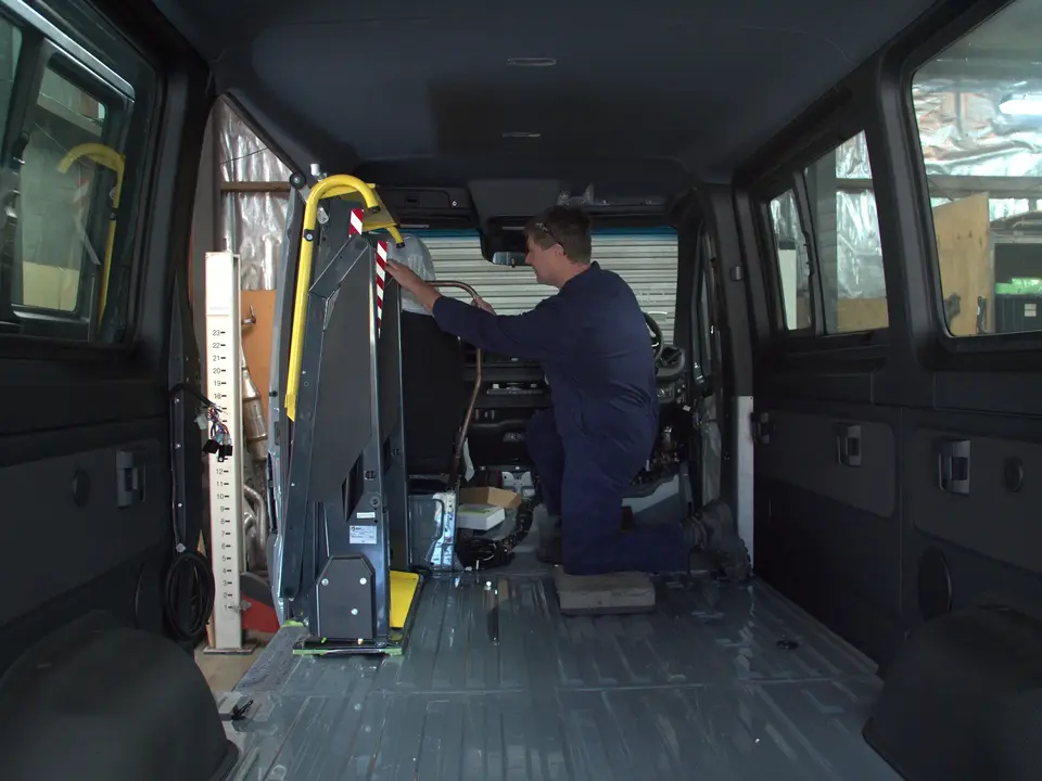 Fitting a S1231 Hoist