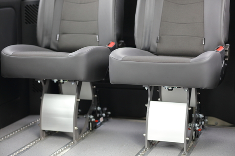 2 removable seats close up